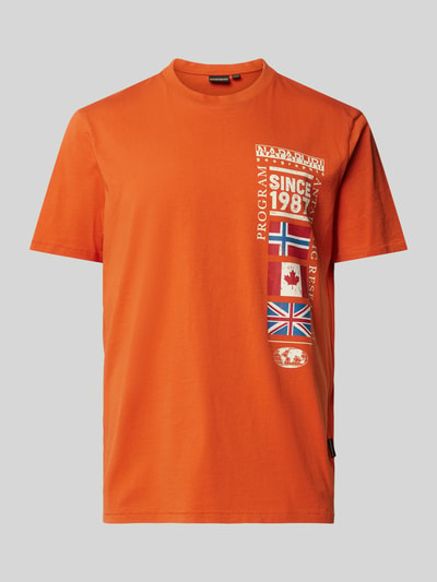 Napapijri T-shirt met motiefprint, model 'TURIN' Oranje - 2