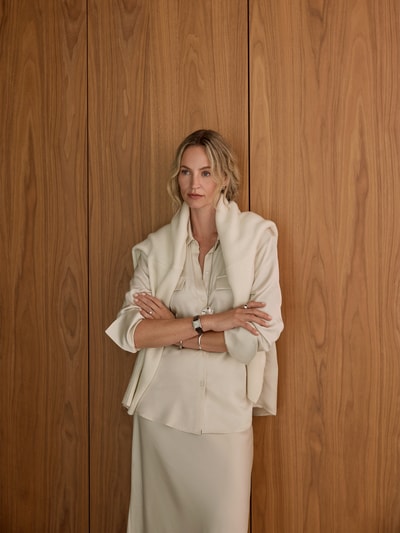 Style Icon Collection Fliegender Satin-Midirock - curated by Anouk Yve Ecru 6