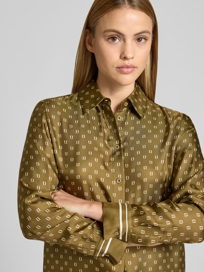 Max Mara Studio Regular Fit Hemdbluse aus reiner Seide Modell 'TENUTA' Khaki 3
