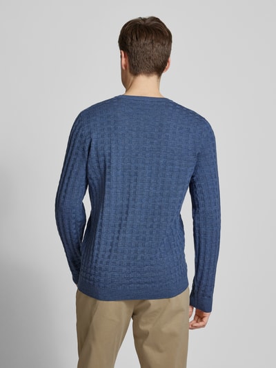 MAERZ Muenchen Strickpullover aus Schurwolle Jeansblau 5