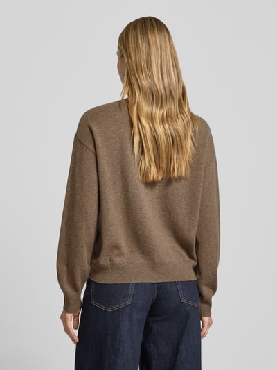 BOSS Sweter o kroju relaxed fit z dzianiny z czystego kaszmiru model ‘FASCONA’ Ziemisty brązowy 5