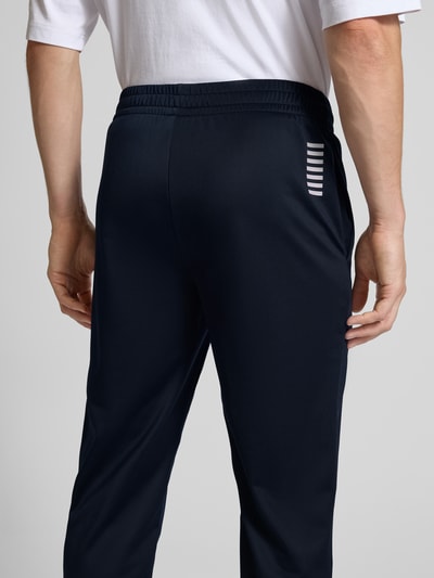 EA7 Emporio Armani Trainingsanzug mit Label-Print Dunkelblau 7