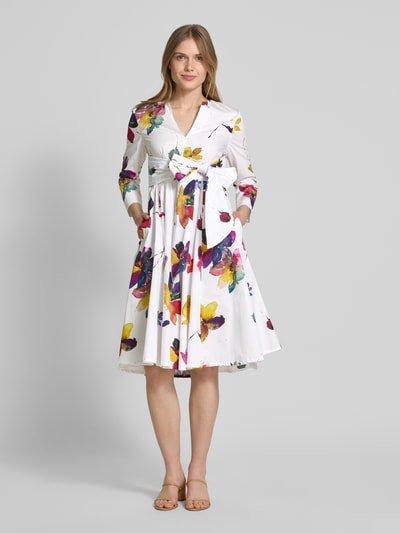 MAX&Co. Knielanges Kleid mit Eingrifftaschen Modell 'DISCO' Weiss 4