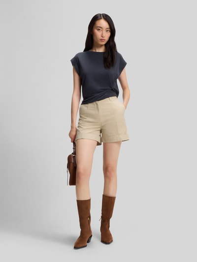 BOSS Orange Szorty o kroju relaxed fit z mieszanki bawełny model 'TANESSA-D' Piaskowy 1