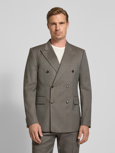 Männermodel trägt Sakko aus wol met labelpatch en strookzakken van Tiger of Sweden, regular fit, Reverskraag, met dubbele rij knopen, Paspelzak op de borst, zijzakken, grijs, gestructureerd oppervlak, Ganzkörperansicht van voren