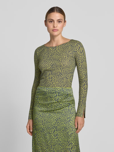 Marc Cain Longsleeve im Allover-Look mit Rundhalsausschnitt Apfel 4