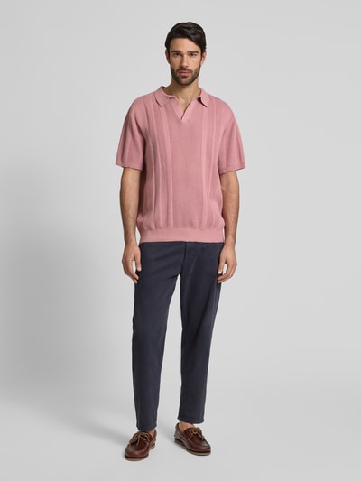 Lindbergh Oversized poloshirt met V-hals Roze - 1