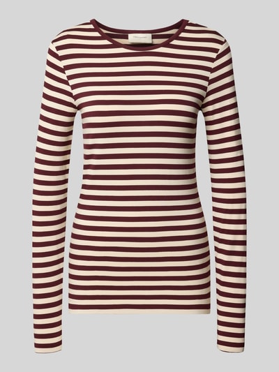 Produktfoto, Skinny Fit Longsleeve aus Viskose-Mix Modell 'Liana' von FREE/QUENT, braun-cremefarbene Querstreifen, weiche Textur, Rundhalsausschnitt, Rückenlänge bei Größe S 61 cm
