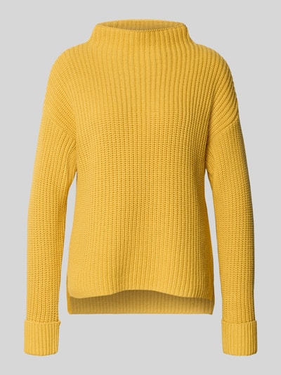 Produktfoto, Regular Fit Strickpullover mit Bio-Baumwoll-Anteil Modell 'SELMA' von Selected Femme in Gelb, unifarben, Rippstrick, Stehkragen, lange Ärmel mit Umschlag und Seitenschlitzen