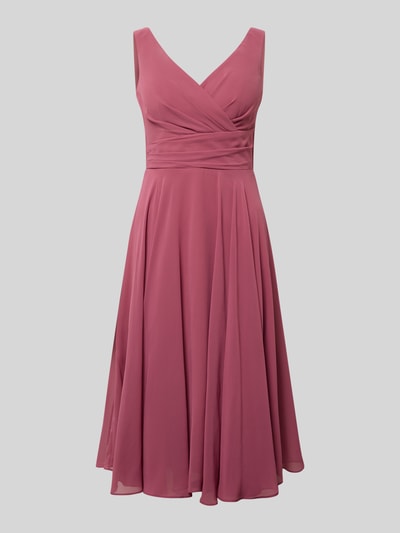 Produktfoto, Knielanges Cocktailkleid aus Chiffon mit V-Ausschnitt von TROYDEN COLLECTION, kolor różowy, taliowany krój, długość do kolan