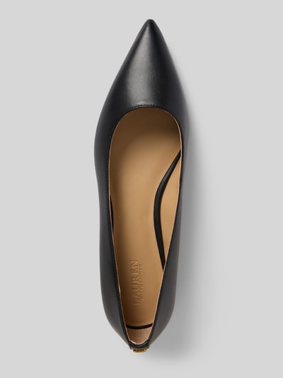 Produktfoto, Ballerinas mit strukturierter Sohle Modell 'LONDYN' von Lauren Ralph Lauren aus schwarzem Echtleder, spitze Form, glatte Textur, Absatzhöhe 1 cm, Schafthöhe 7 cm, Schaftweite 6 cm.