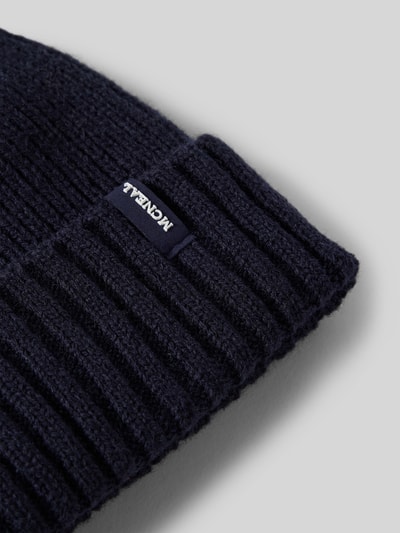 MCNEAL Beanie mit Label-Detail Marine 2