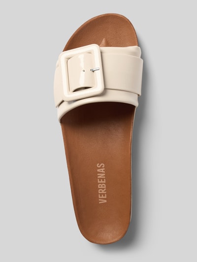Produktfoto, Slipper mit Zierschnalle Modell 'Reiko' von Verbenas, abgerundete Passform, profilierte Sohle, offene Ferse, Absatzhöhe 2 cm, Beige-Braun, glatte und matte Texturen