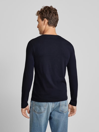 Tommy Hilfiger Regular Fit Longsleeve aus Viskose mit Label-Stitching Marine 5