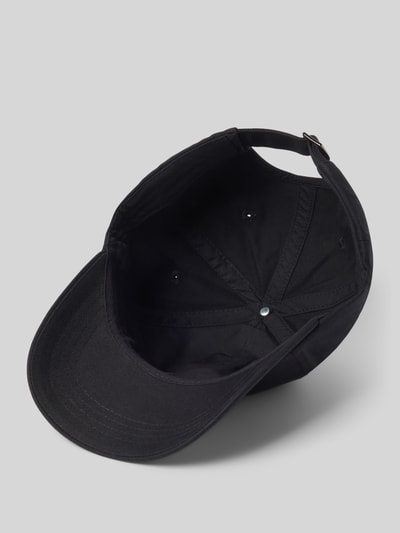 Produktfoto, Basecap aus reiner Baumwolle Modell 'ZED-BOSS-ICON' von BOSS, Optik: Unifarben, Label-Print, Label-Stitching, Label-Prägung, Details: eingestickte Luftlöcher, Verschluss: verstellbarer Riegel, reine Baumwolle, schwarze Farbgebung, sichtbare Nähte, strukturierte Baumwoll-Oberfläche