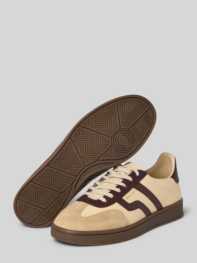 Produktfoto, Sneaker aus echtem Leder Modell 'Cuzima' von GANT, beige und braun, glatte und Veloursleder-Textur, Damen Sneaker von GANT