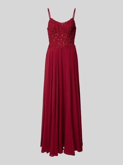 Produktfoto, wieczorowa sukienka 'Abendkleid mit floralem Spitznbesatz' od Mascara, czerwony kolor, tiulowa faktura, krój slim fit, florystyczna koronka z ozdobnymi kamieniami, spódnica z szyfonu, podszycie kryjące, zamek kryty, wiązanie z tyłu, dekolt carmen, szerokość w rozmiarze 36: 40 cm, długość tyłu w rozmiarze 36: 152 cm