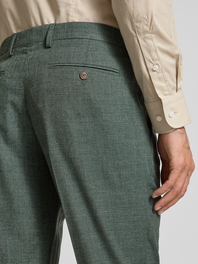 Christian Berg Men Chinosy z zakładkami w pasie Ciemnozielony 3