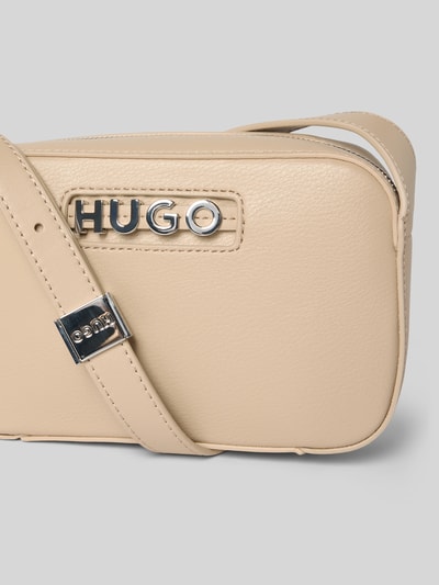 HUGO Umhängetasche mit Label-Applikation Modell 'MEL 2.0' Taupe 3