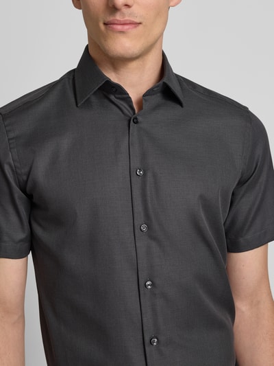 Christian Berg Men Regular Fit Business-Hemd mit Kentkragen Anthrazit 3