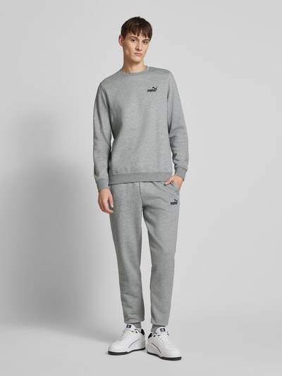 PUMA PERFORMANCE Sweatshirt mit Label-Stitching Mittelgrau Melange 1