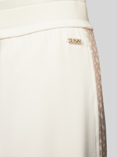 BOSS Regular Fit Sweatpants mit Galonstreifen Offwhite 2