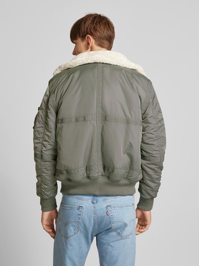 Alpha Industries Bomberjacke mit Oliv 5