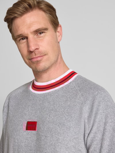 HUGO T-Shirt mit Label-Print Modell 'JAXON' Hellgrau 3