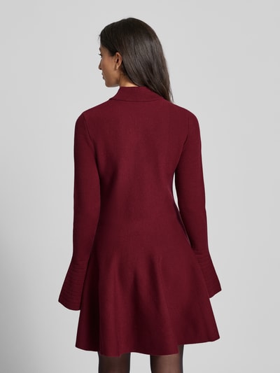Apricot Strickkleid aus Viskose-Mix mit Stehkragen Bordeaux 5