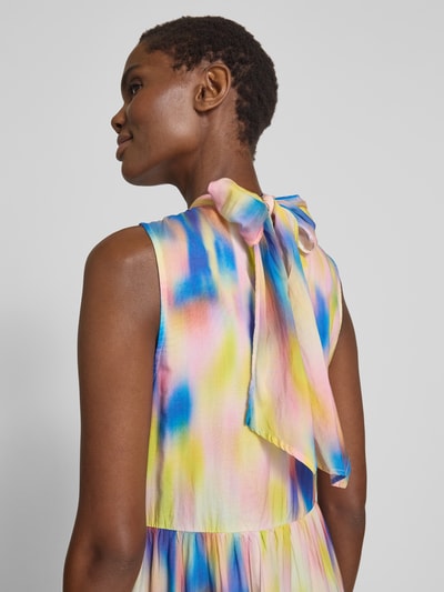 YAS Maxikleid mit Neckholder Modell 'VIRANO' Pink 3