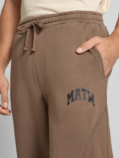 Review X MATW Sweatpants mit elastischem Bund Mittelbraun 3