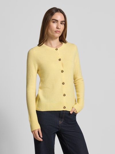 Christian Berg Woman Kardigan z okrągłym dekoltem i zapięciem na guziki Jasnożółty 4