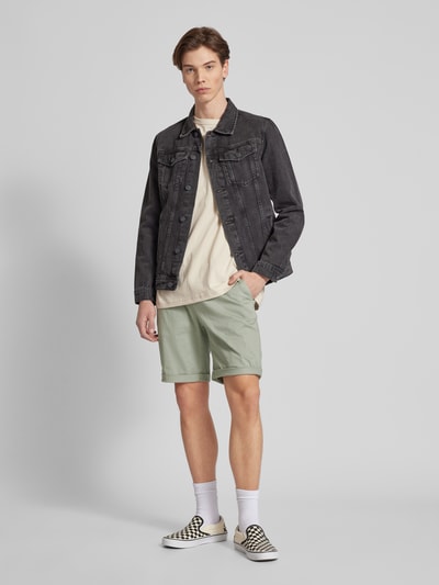 Tommy Jeans Shorts in unifarbenem Design Modell 'SCANTON' Oliv 1