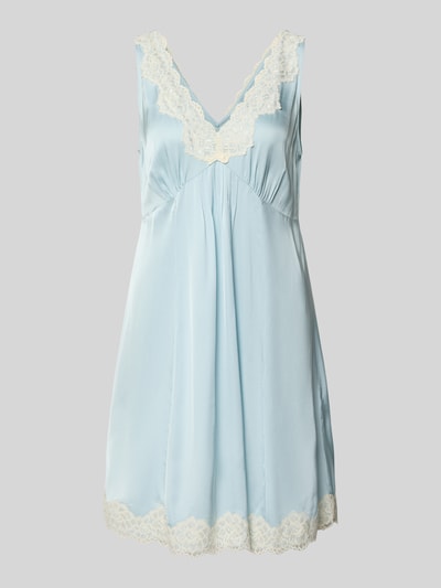 Produktfoto, Minikleid aus Satin mit Spitzenbesatz von Jake*s Casual in Hellblau, A-Linie, V-Ausschnitt, glatte Textur, Spitzenkante