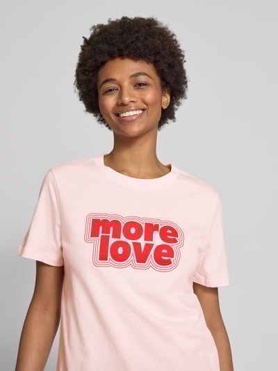 Pieces T-shirt o kroju regular fit z czystej bawełny model ‘TAMERA’ Różowy 3