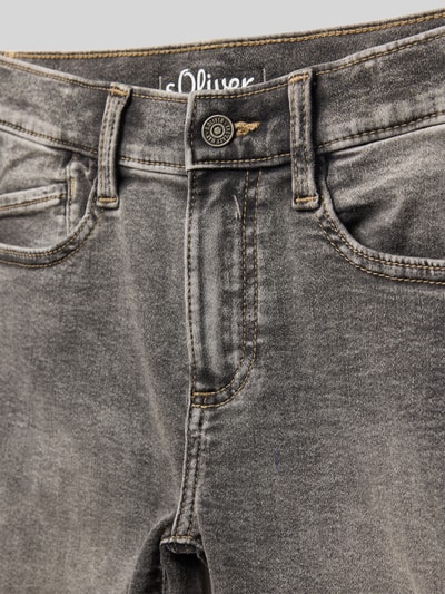 s.Oliver RED LABEL Szorty jeansowe o kroju slim fit z mieszanki bawełny Czarny 2