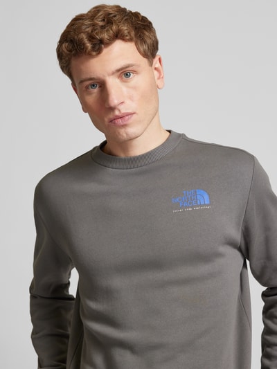 The North Face Sweatshirt met labelprint, model 'GRAPHIC' Antraciet - 3