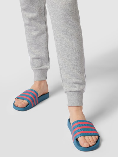 Lichtblauwe adidas online slippers