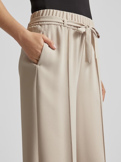 comma Wide Leg Stoffhose mit Bindegürtel Sand 3