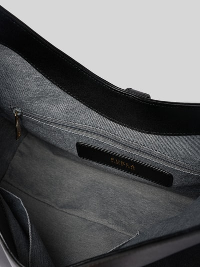 Produktfoto, szara teksturowana podszewka, wewnętrzna kieszeń na zamek, Handtasche mit Tragehenkel Modell 'GOCCIA' von FURLA, Szerokość w rozmiarze 1: 28 cm, długość: 30 cm, głębokość: 16 cm, długość paska na ramię: 50 cm