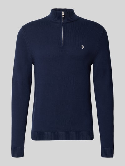 Produktfoto, Slim Fit Strickpullover aus reine Baumwolle von REVIEW in Dunkelblau, Troyer-Kragen, Label-Stickerei, gerippte Abschlüsse