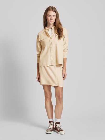 Only Oversized linnen blouse met paspelzakken op de borst, model 'CARO' Zand - 1