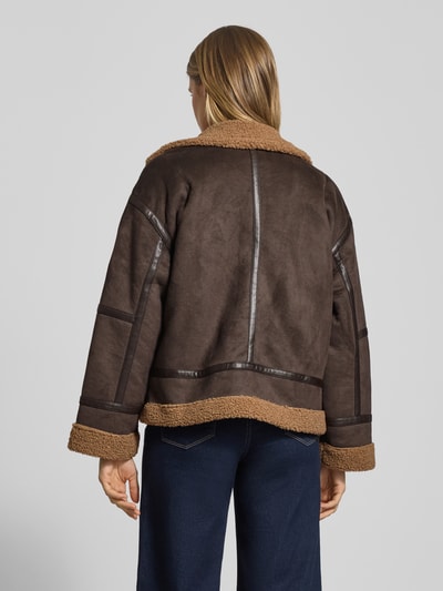 ONLY Regular Fit Bomberjacke mit Teddyfellkragen Modell 'KENDRA' Dunkelbraun 5