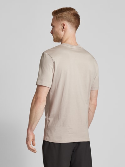 HUGO T-Shirt mit Label-Stitching Modell 'DEAKANDTI' Kitt 5