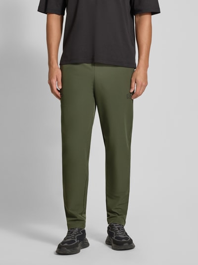 EA7 Emporio Armani Sweathose mit Label-Detail Schlamm 4