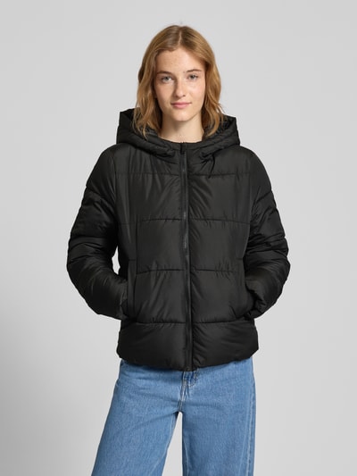 Pieces Kurtka pikowana o kroju regular fit z kapturem model ‘BEE NEW’ Czarny 4