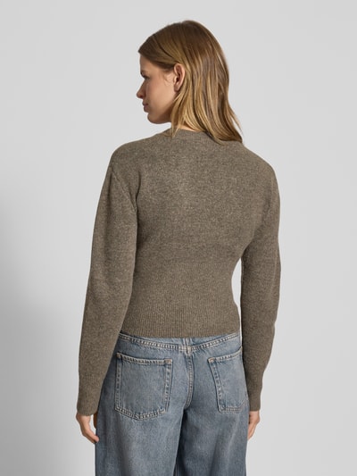 Noisy May Strickpullover mit gerippten Abschlüssen Modell 'SLOAN' Mittelbraun 5