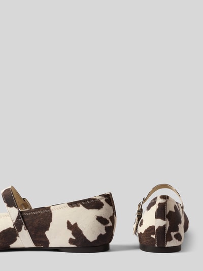 Tamaris Ballerina mit Animal Print Modell 'COW MARY JANE' Weiss 2