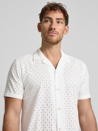 Lindbergh Relaxed Fit Freizeithemd mit Lochstickerei Weiss 3