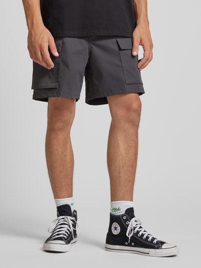 Carhartt Work In Progress Regular Fit Cargoshorts mit elastischem Bund Modell 'BALTO' Anthrazit 4